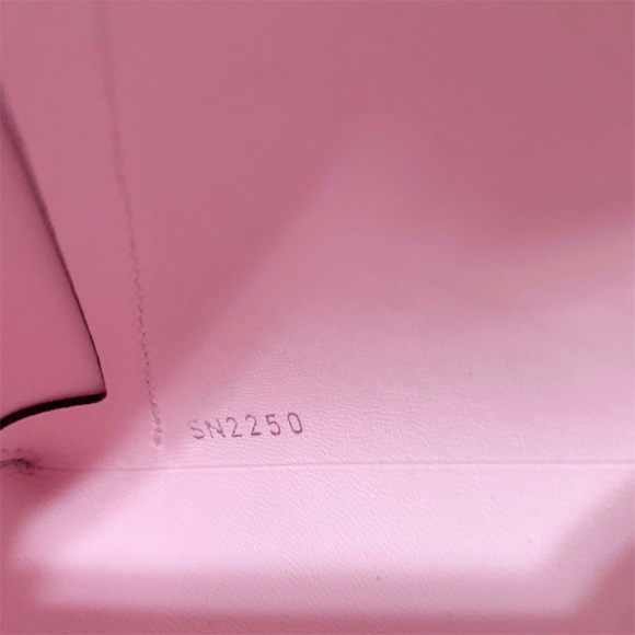 💯🆕LOUIS VUITTON KIRIGAMI ESCALE LARGE POUCH - Picture 5 of 9